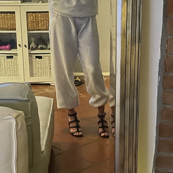 SZM - Laina Rauma teddy 24 sweatPants white loungewear lightly used - Picture 10 of 11